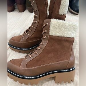 Violet and red tan boots size 8